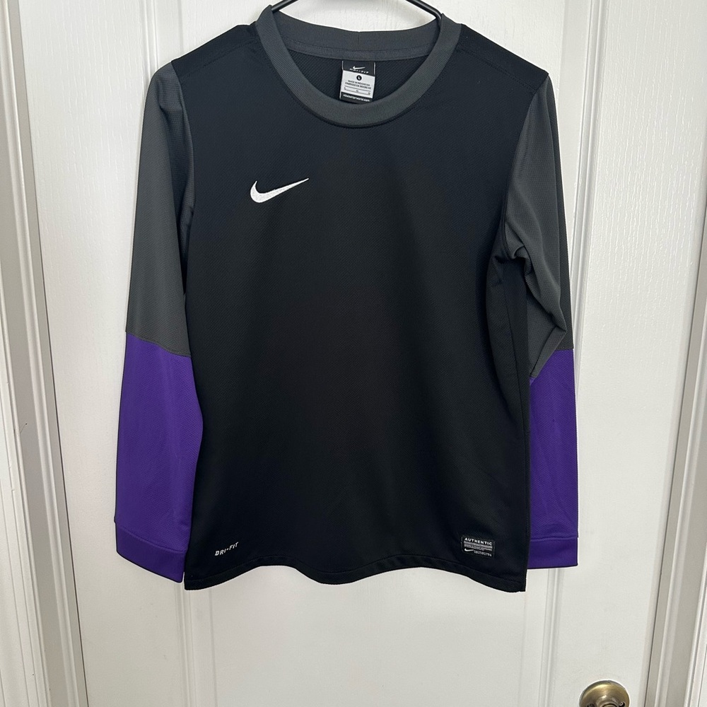 Nike Kids Dri-Fit Goalkeeper Club II Soccer Jersey Black & Purple Large